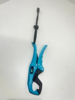 FLAGMAN Захват рыболовный Lip Grip Plastic 16см