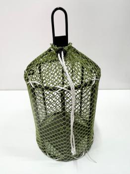 Кормушка кошель с каркасом 1100 грамм (высота 180мм диаметр 150мм)